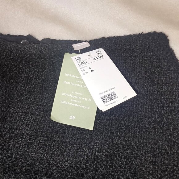 H&M black skirt - Picture 2 of 2